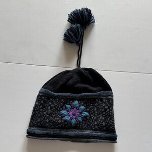 Women’s Black Knit Pom Pom Hat with Blue & Purple Flower